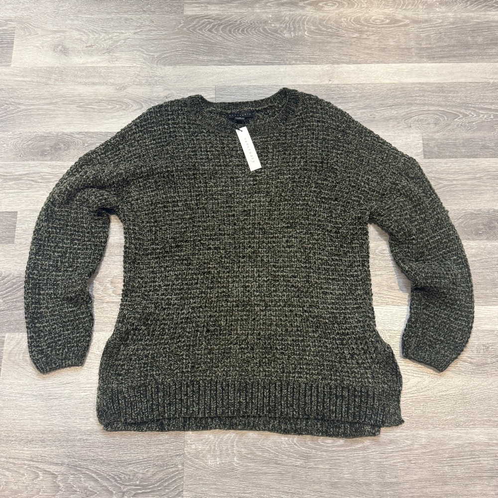 GREEN St Patricks Day!! Size Medium Sweater Chunky Knit New With Tags